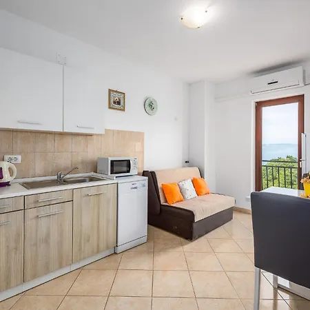 Awesome In With Sauna Apartmán
