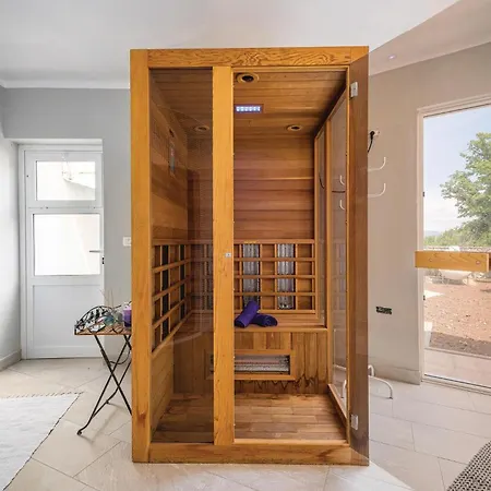 Daire Cozy In With Sauna Labin (Istria)